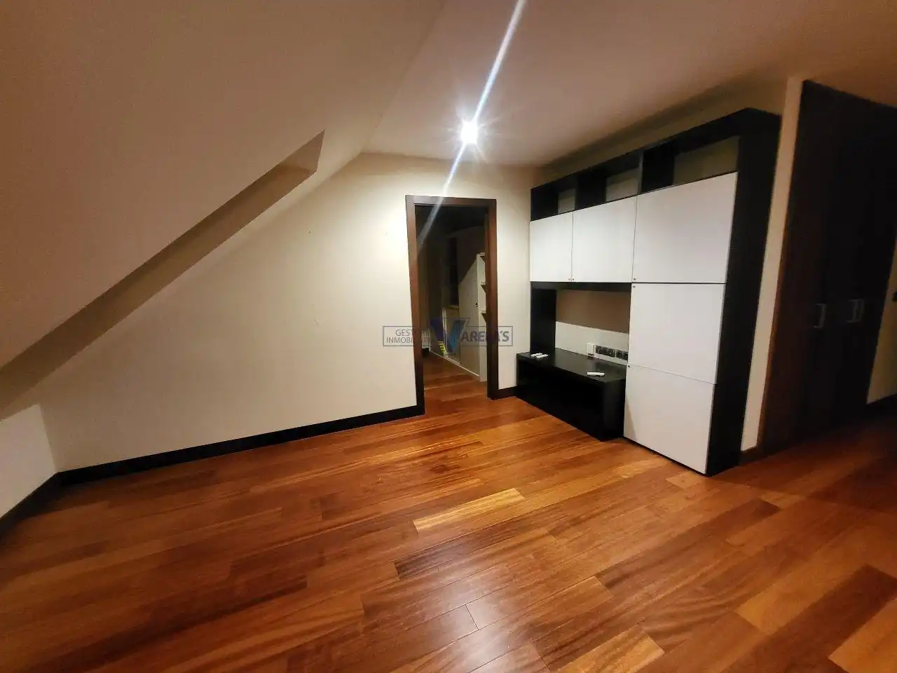 Maisonette zum Verkauf in Ourense Capital  mit Heizung, Terrasse und Haustechnik