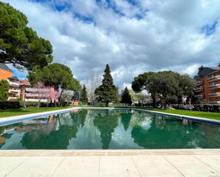 Swimming pool of Flat for sale in Colmenarejo  with Heating, Private garden and Terrace