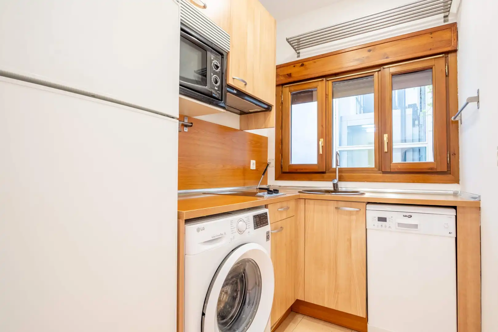 Cocina de Piso en venta en Zaragoza con Calefacción, Parquet y Trastero