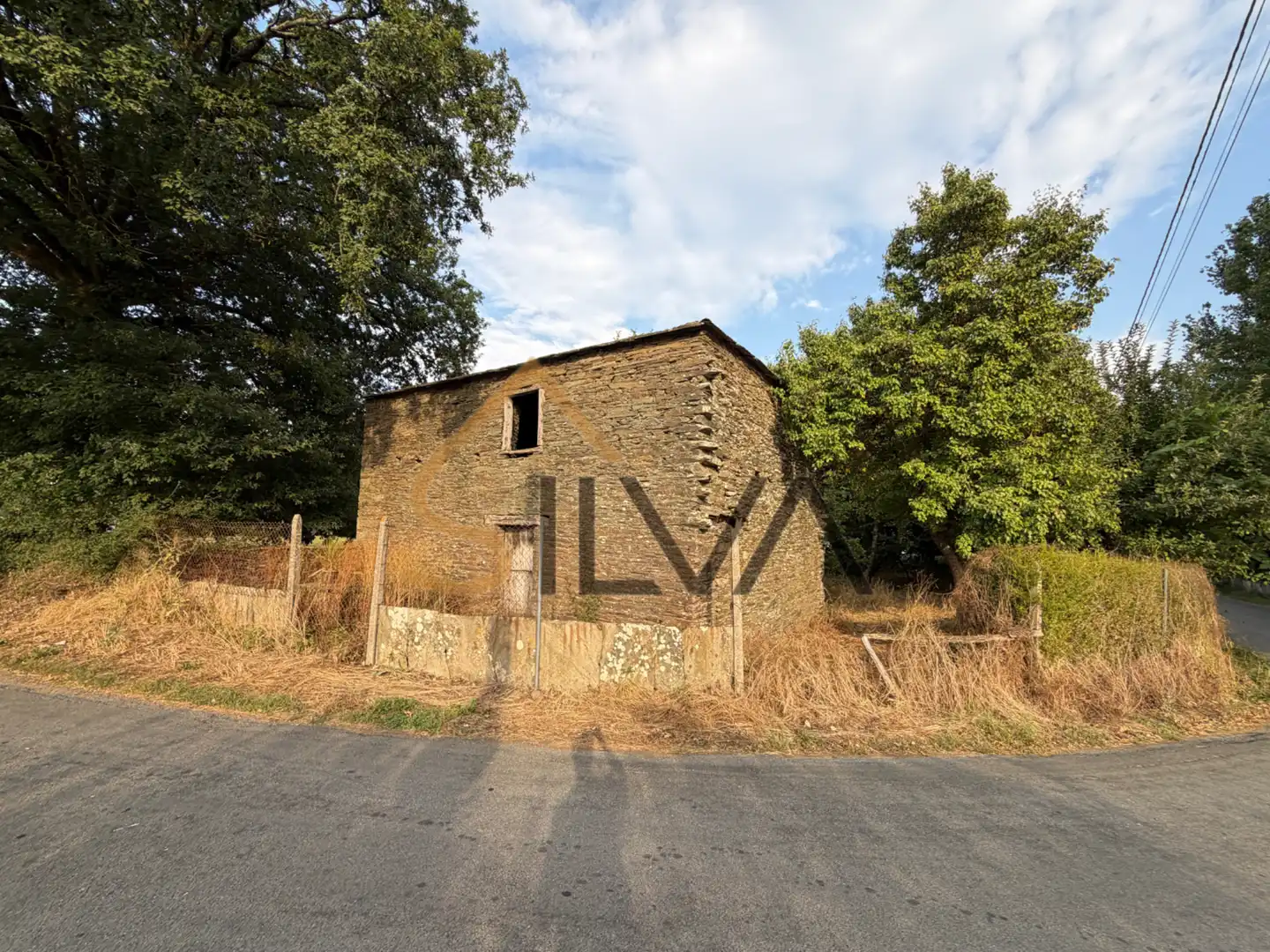 Vista exterior de Casa o xalet en venda en Outeiro de Rei amb Calefacció, Jardí privat i Terrassa