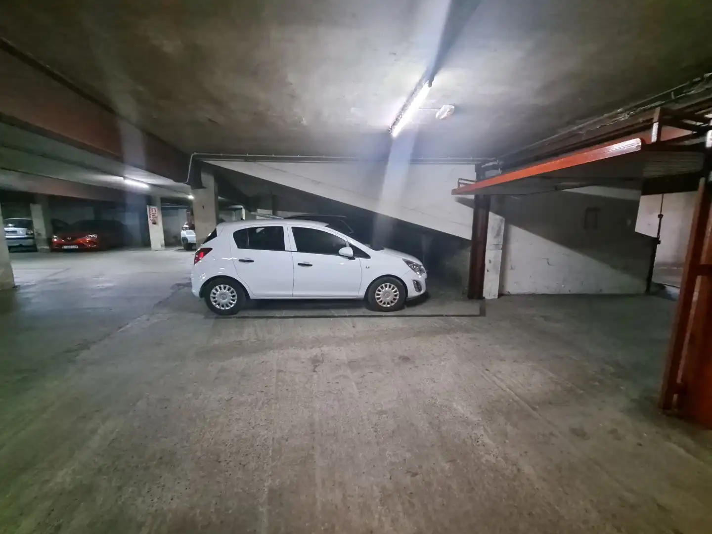 Aparcament de Garatge de lloguer en Lleida