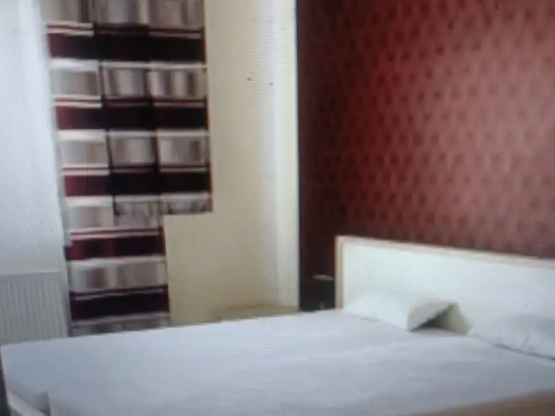 Bedroom of Flat for rent in Bilbao   with Air Conditioner, Heating and Parquet flooring