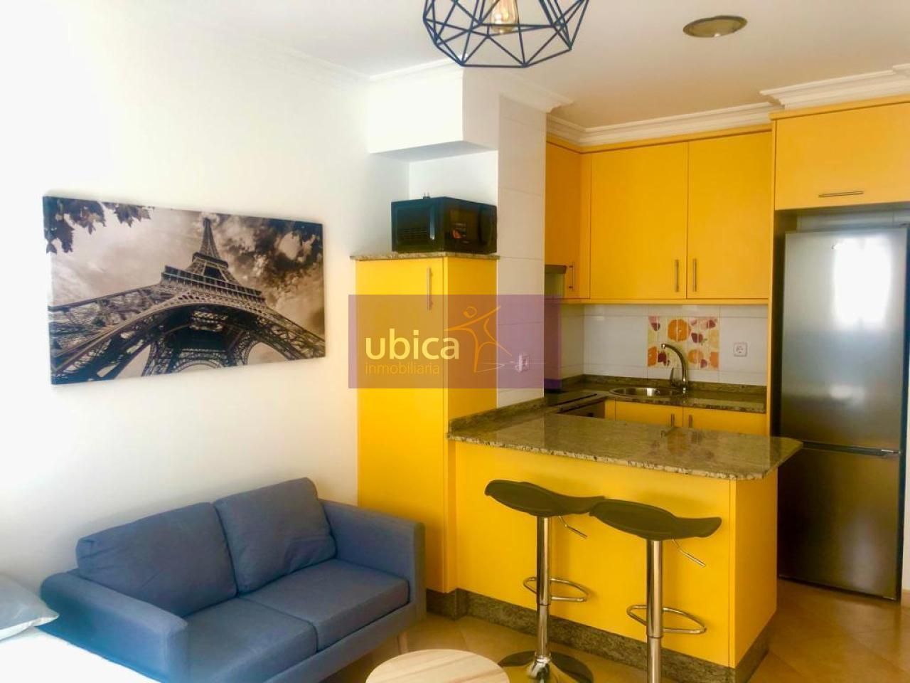 Kitchen of Study for sale in Vigo   with Heating and Furnished