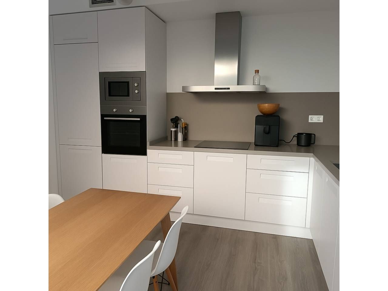 Cuina de Pis en venda en Badalona amb Aire condicionat, Calefacció i Parquet