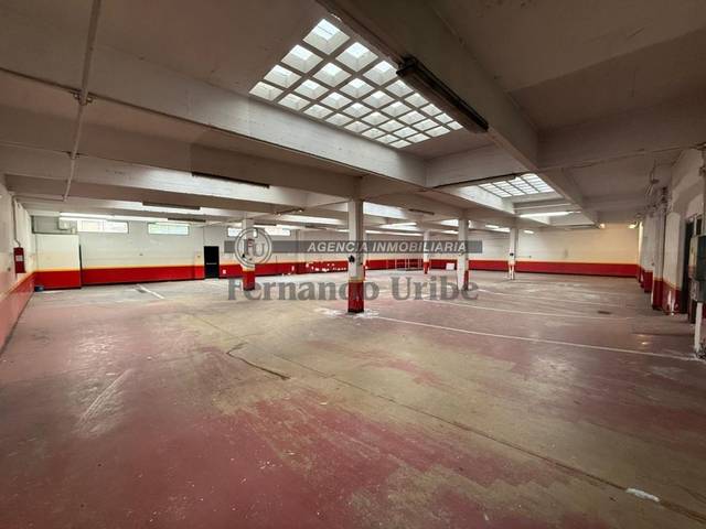 Local comercial en Alquiler en Ametzola