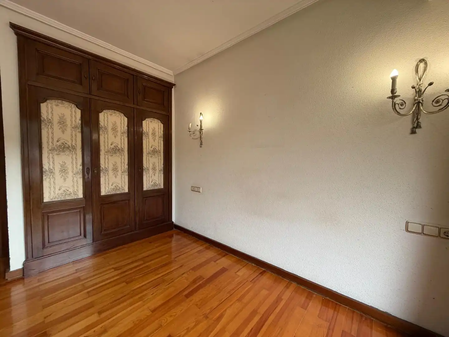 Habitación de Piso en venta en Eibar con Calefacción, Amueblado y Alarma