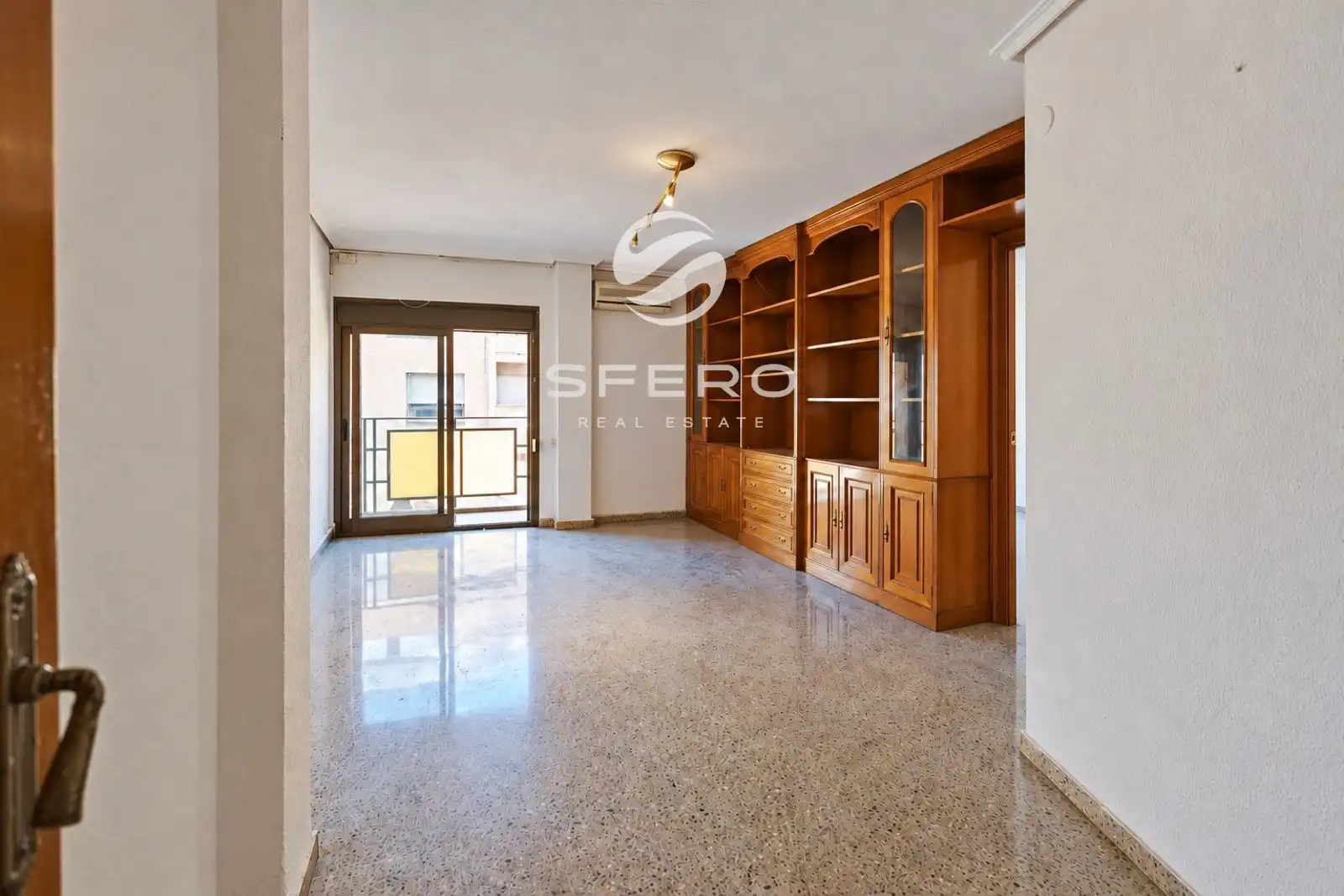 Vista exterior de Apartament en venda en L'Olivereta