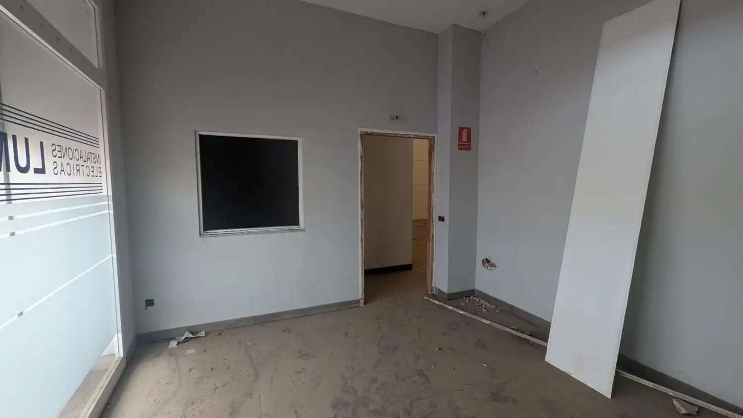 Industriegebäude zum Verkauf in PAVIAS, imagen 4
