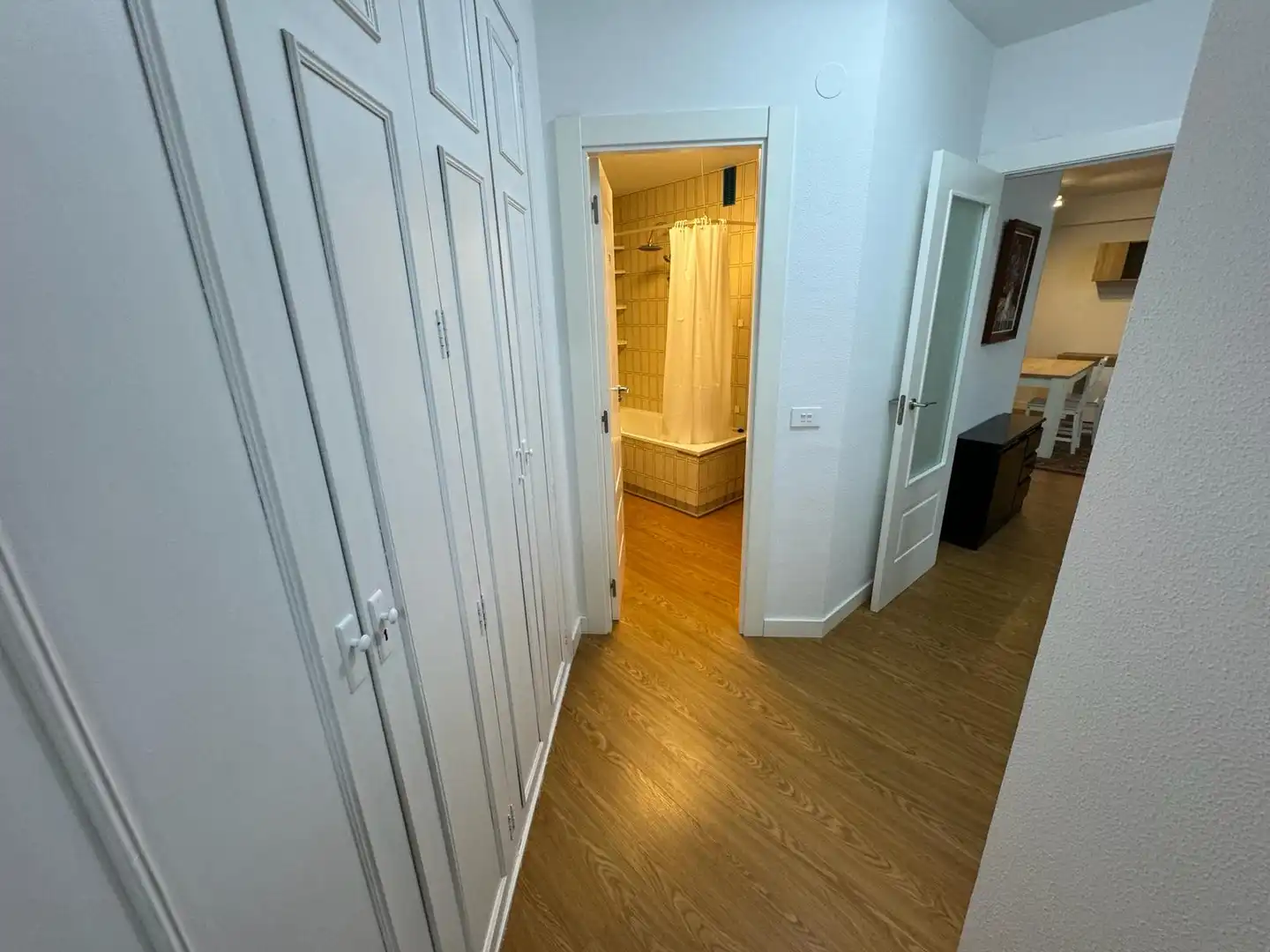 Apartamento de alquiler en Burgos con Calefacción, Parquet y Amueblado