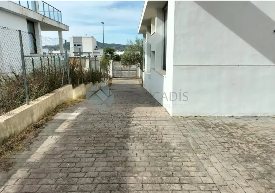 Vista exterior de Pis en venda en Riba-roja de Túria