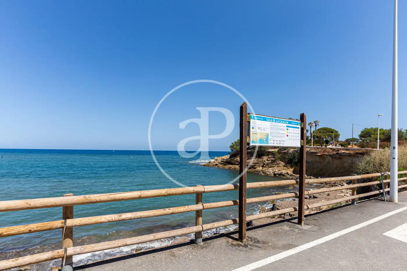 Piso en venta en Av. Rosa de los Vientos, Zona Levante - Playa Fossa