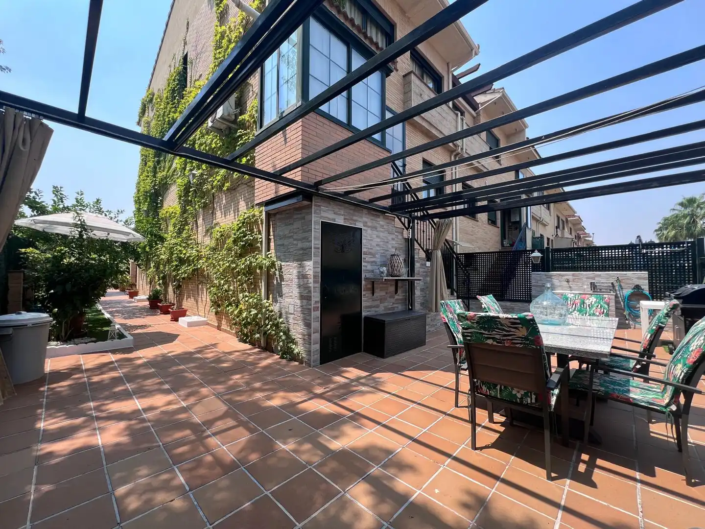 Adosado con piscina en venta en Montesol - Mejostilla, imagen 2