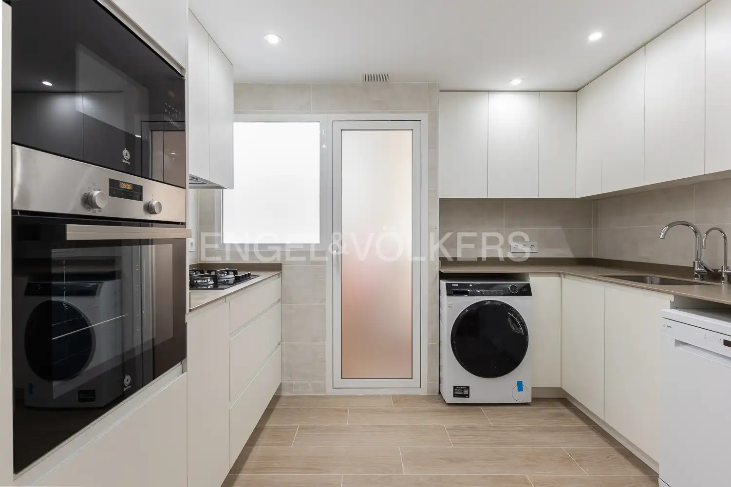 Küche von Wohnung zur Miete in Valencia mit Klimaanlage, Heizung und Terrasse