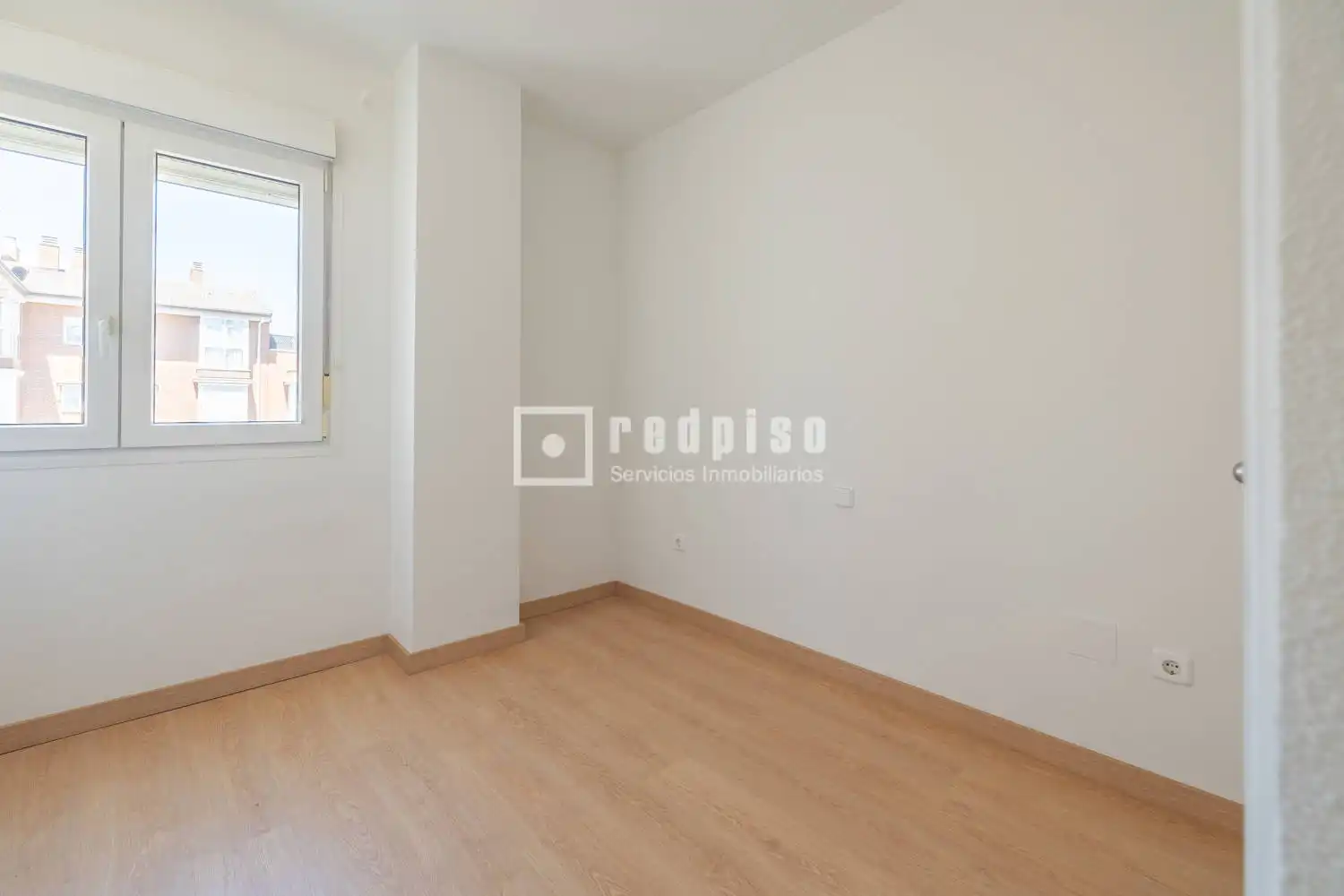 Bedroom of Flat for sale in Madrid  with Air Conditioner, Heating and Private garden