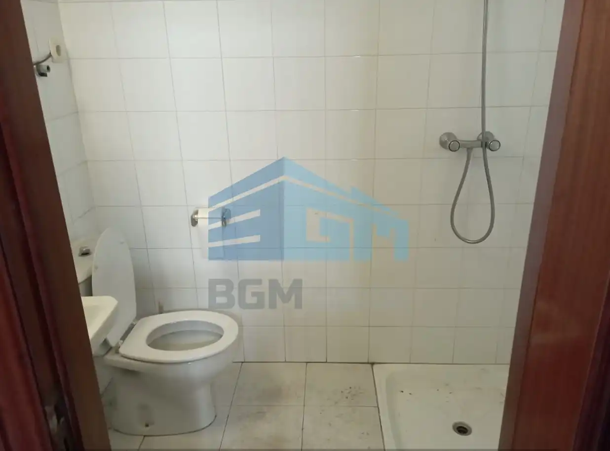 Bany de Nau industrial de lloguer en Meaño