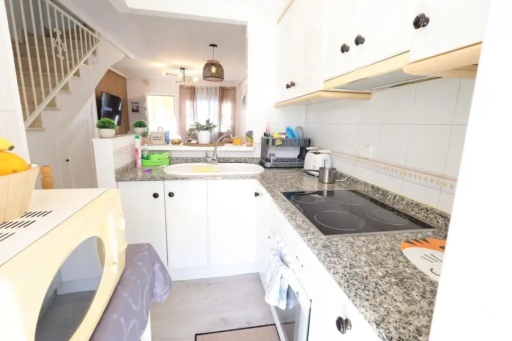 Cocina de Casa o chalet en venta en Pilar de la Horadada con Jardín privado, Terraza y Amueblado