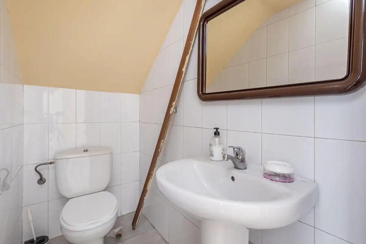 Baño de Local en venta en Granada con Aire acondicionado