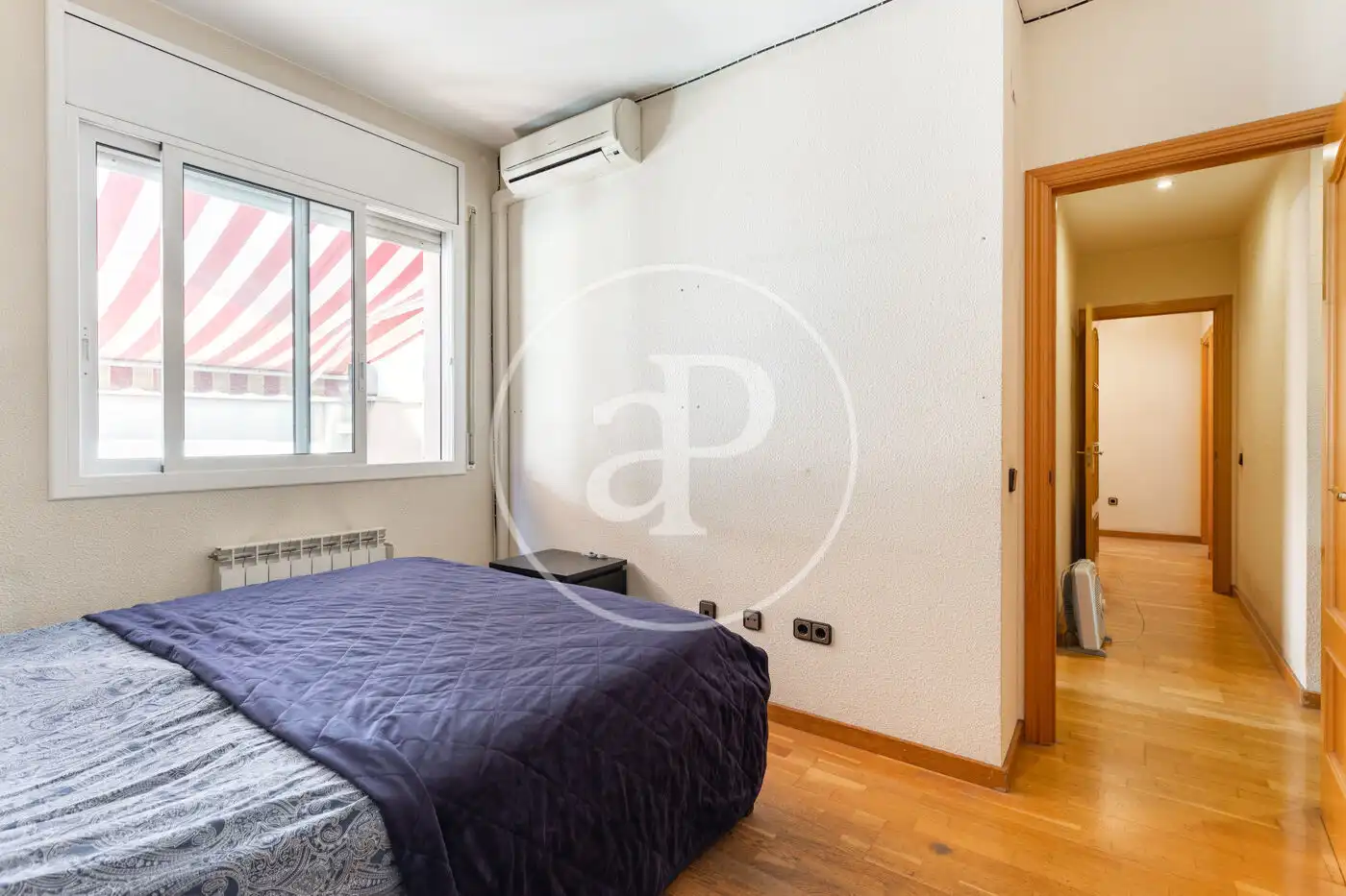 Habitación de Piso en venta en Cerdanyola del Vallès con Aire acondicionado, Calefacción y Terraza