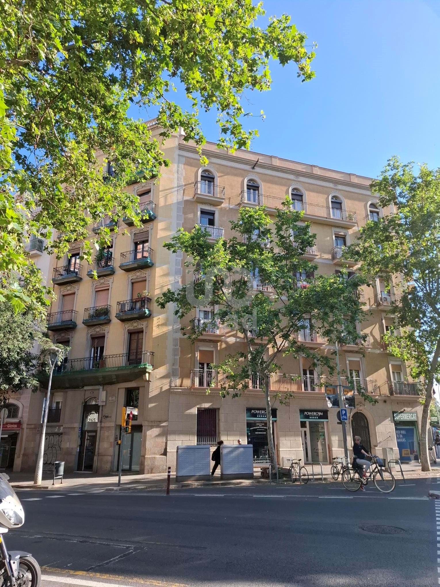 Vista exterior de Pis en venda en  Barcelona Capital amb Aire condicionat, Calefacció i Terrassa