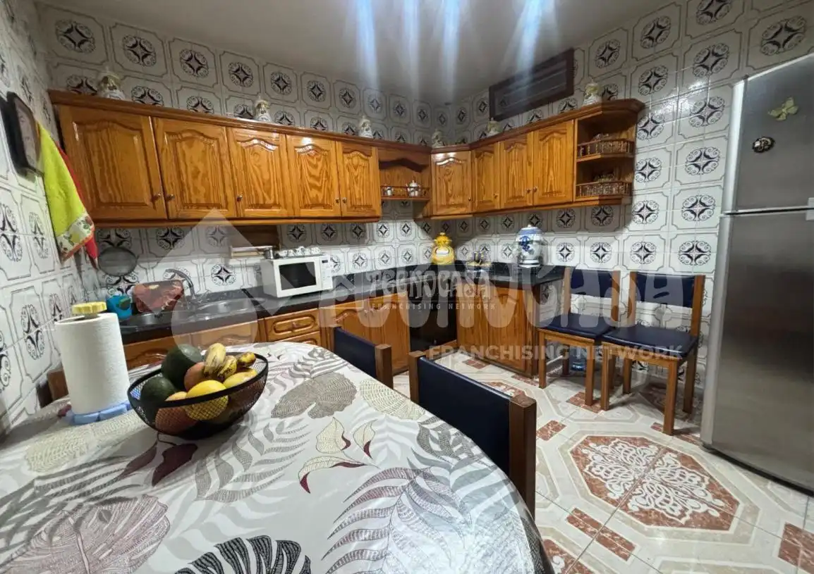 Cuina de Casa o xalet en venda en La Aldea de San Nicolás  amb Terrassa