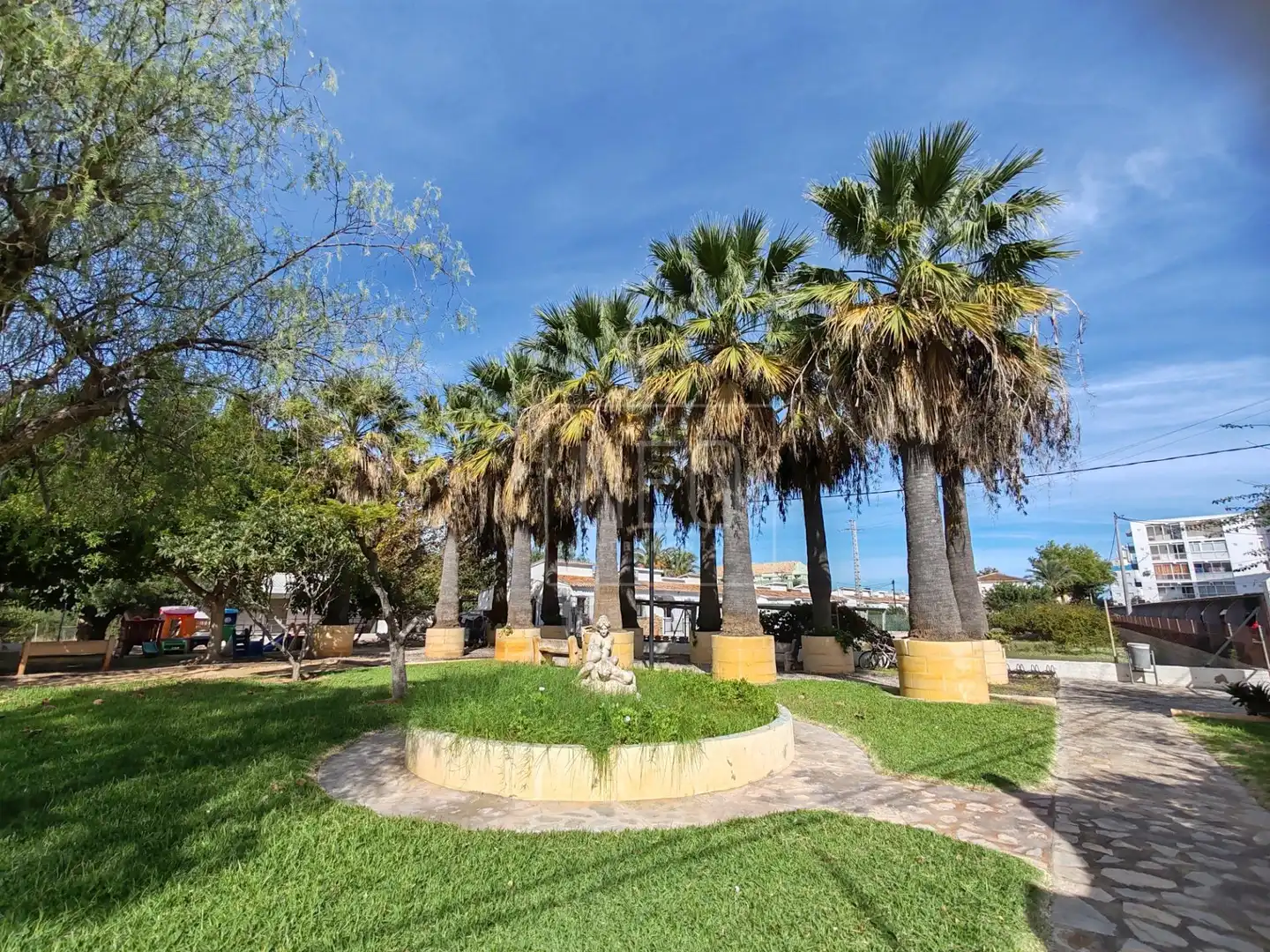 Exterior view of Flat for sale in Dénia  with Air Conditioner, Private garden and Terrace