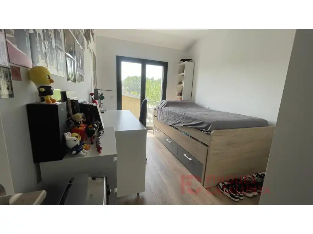 Bedroom of Houses for sale in Vilablareix  with Private garden