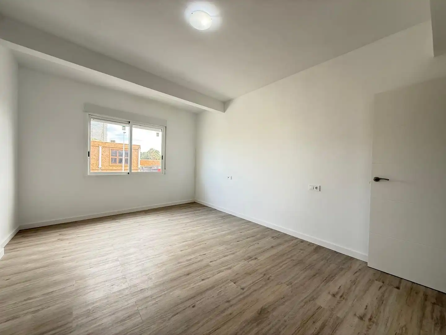 Habitación de Ático en venta en San Pedro del Pinatar con Terraza, Trastero y Balcón