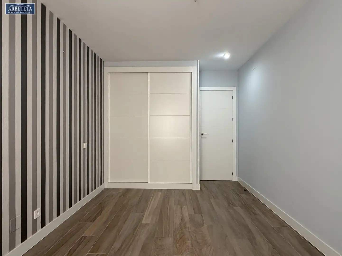 Piso en venta en Guadalajara con Calefacción y Balcón
