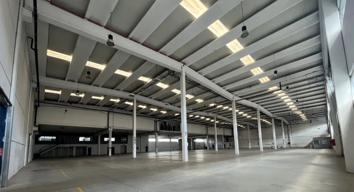Industrial building to rent in Llinars del Vallès, imagen 5