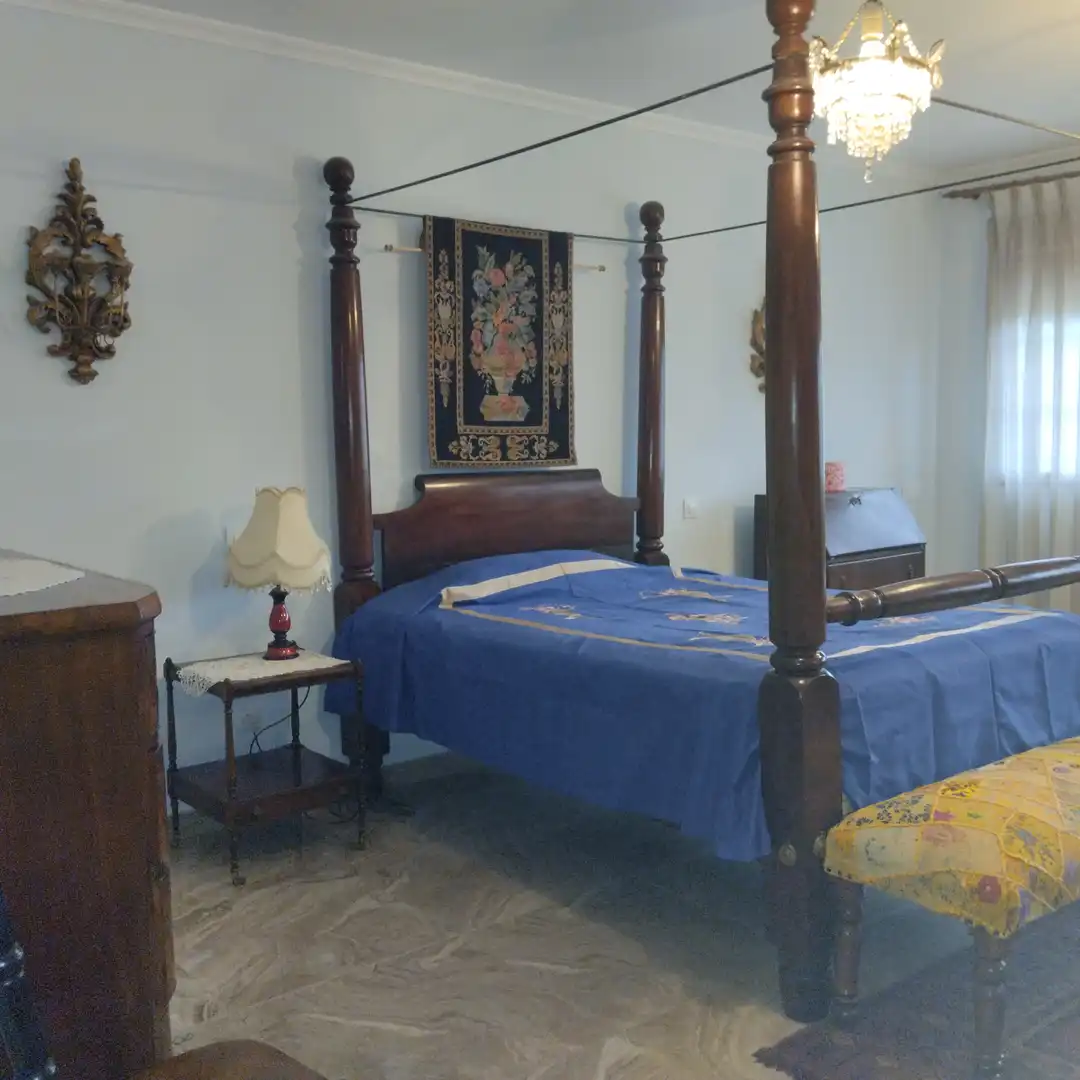 Dormitori de Casa o xalet en venda en El Escorial amb Calefacció, Jardí privat i Parquet
