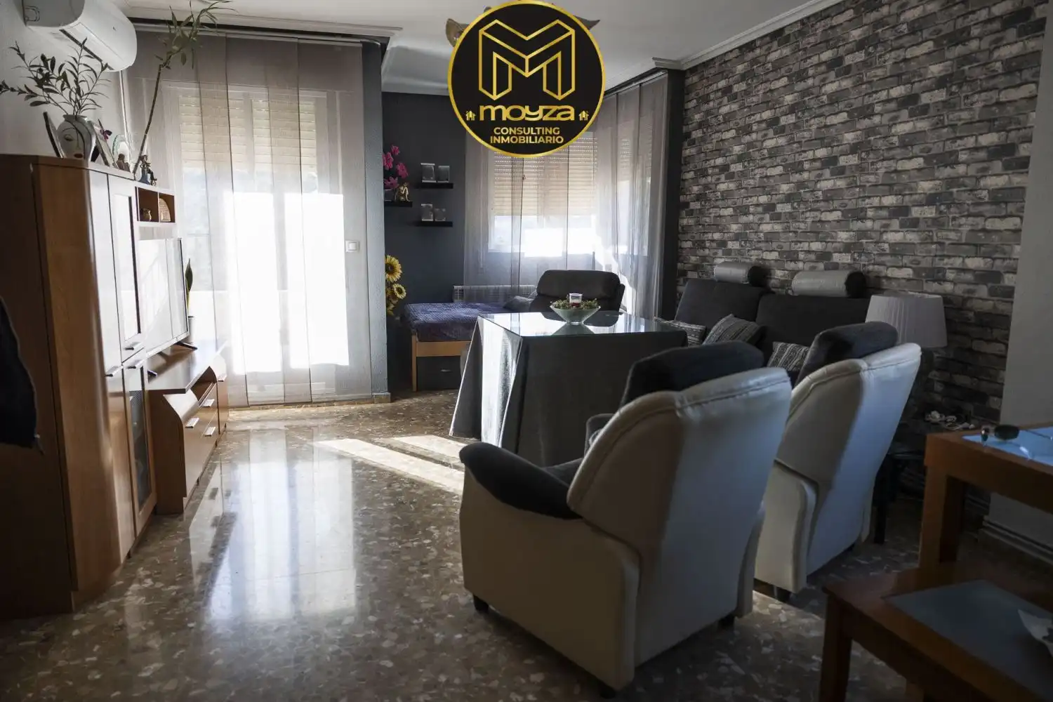 Sala de estar de Casa o chalet de alquiler en Jaén con Terraza y Piscina comunitaria