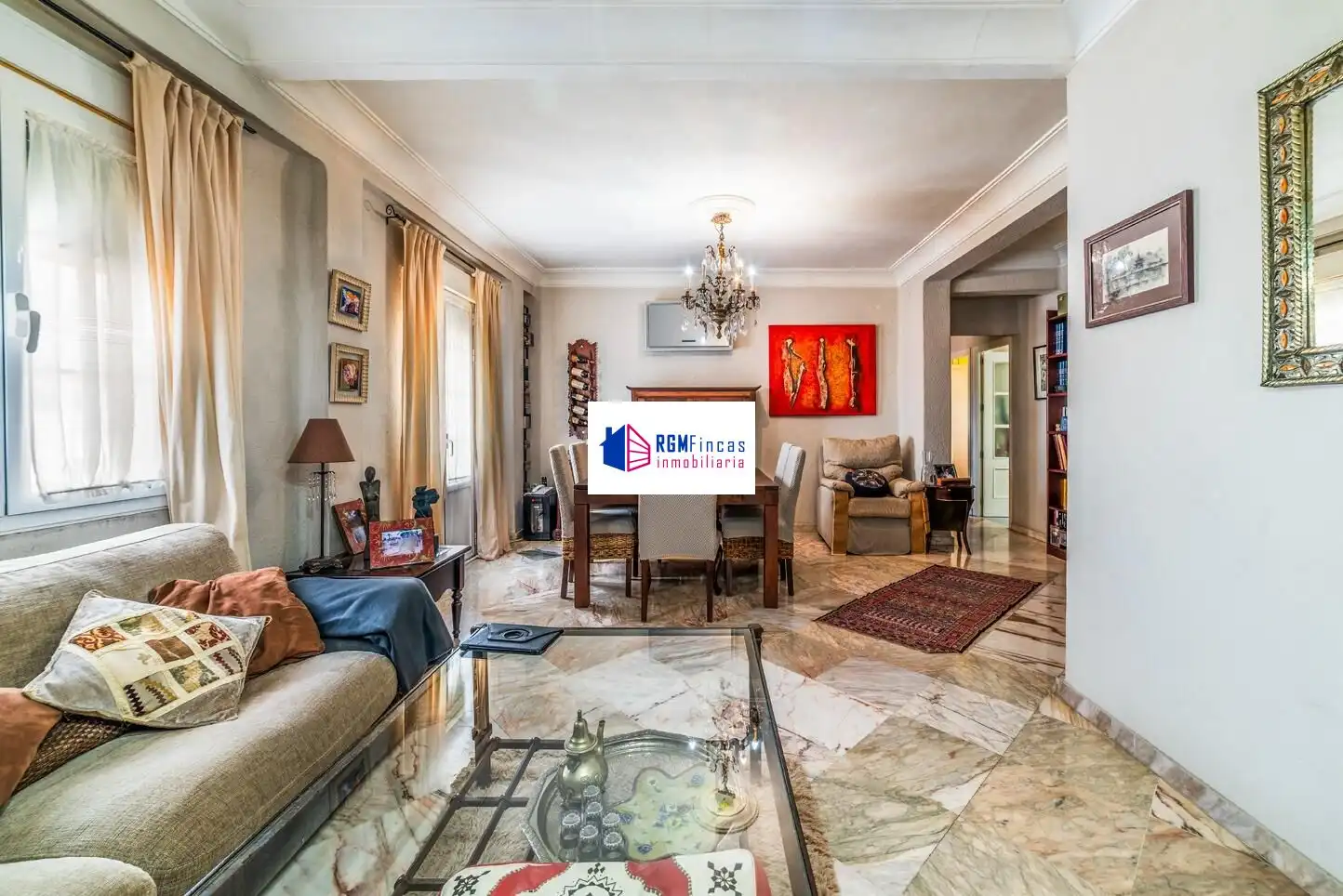 Living room of Flat for sale in Sevilla  with Air Conditioner and Storage room