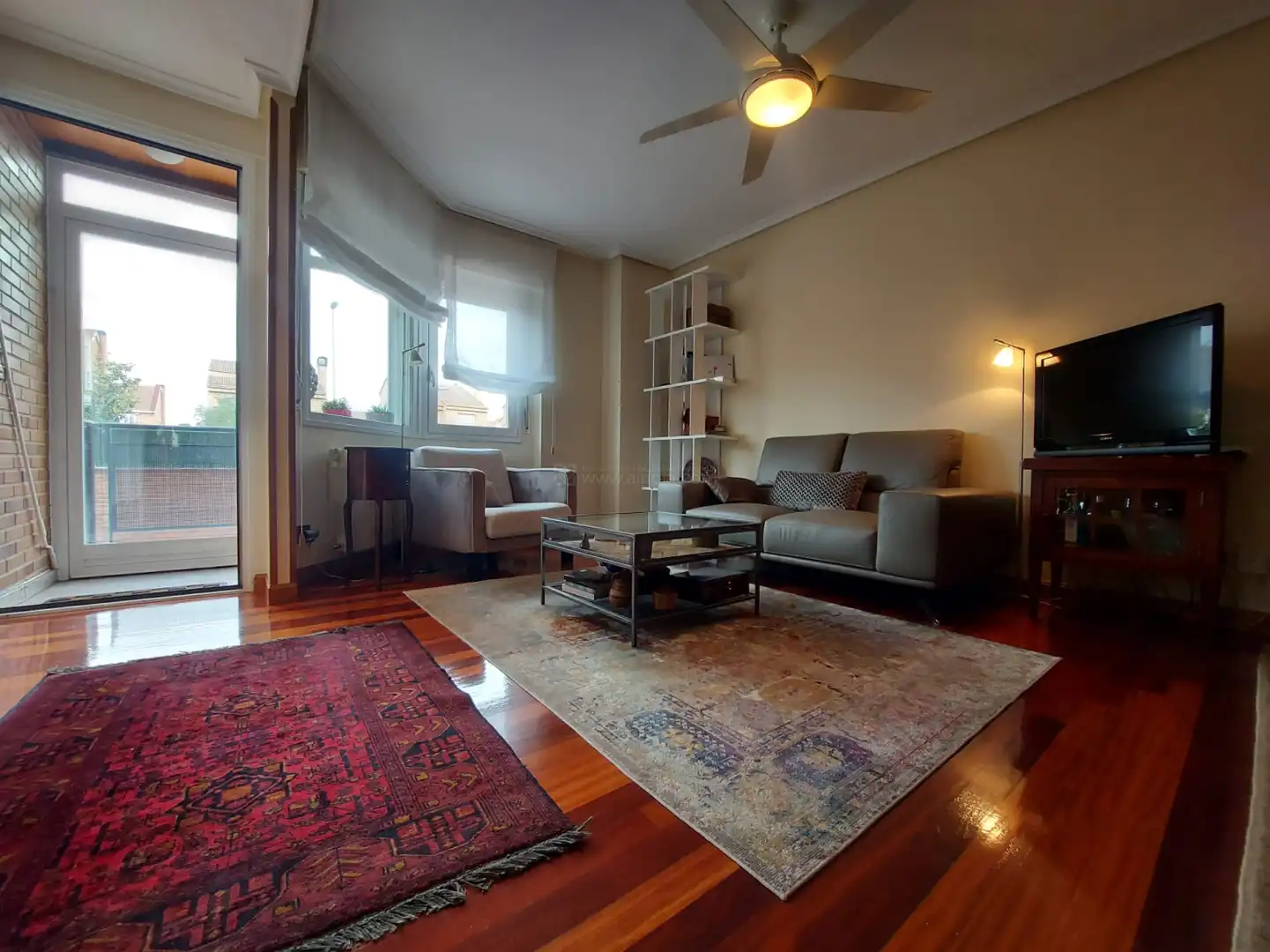 Living room of Flat for sale in  Logroño  with Heating, Parquet flooring and Terrace