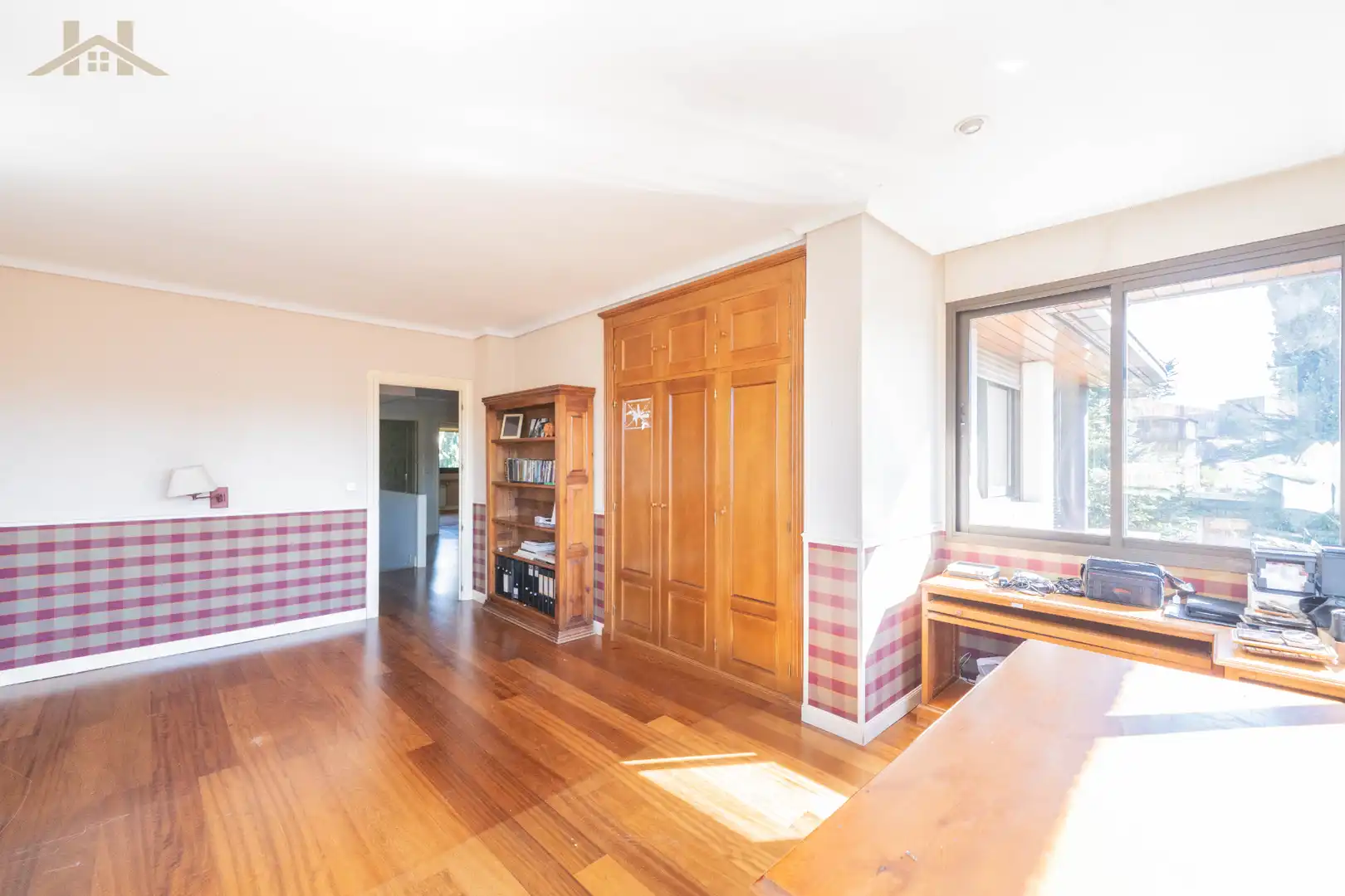 Dining room of Houses for sale in Majadahonda  with Air Conditioner, Heating and Private garden