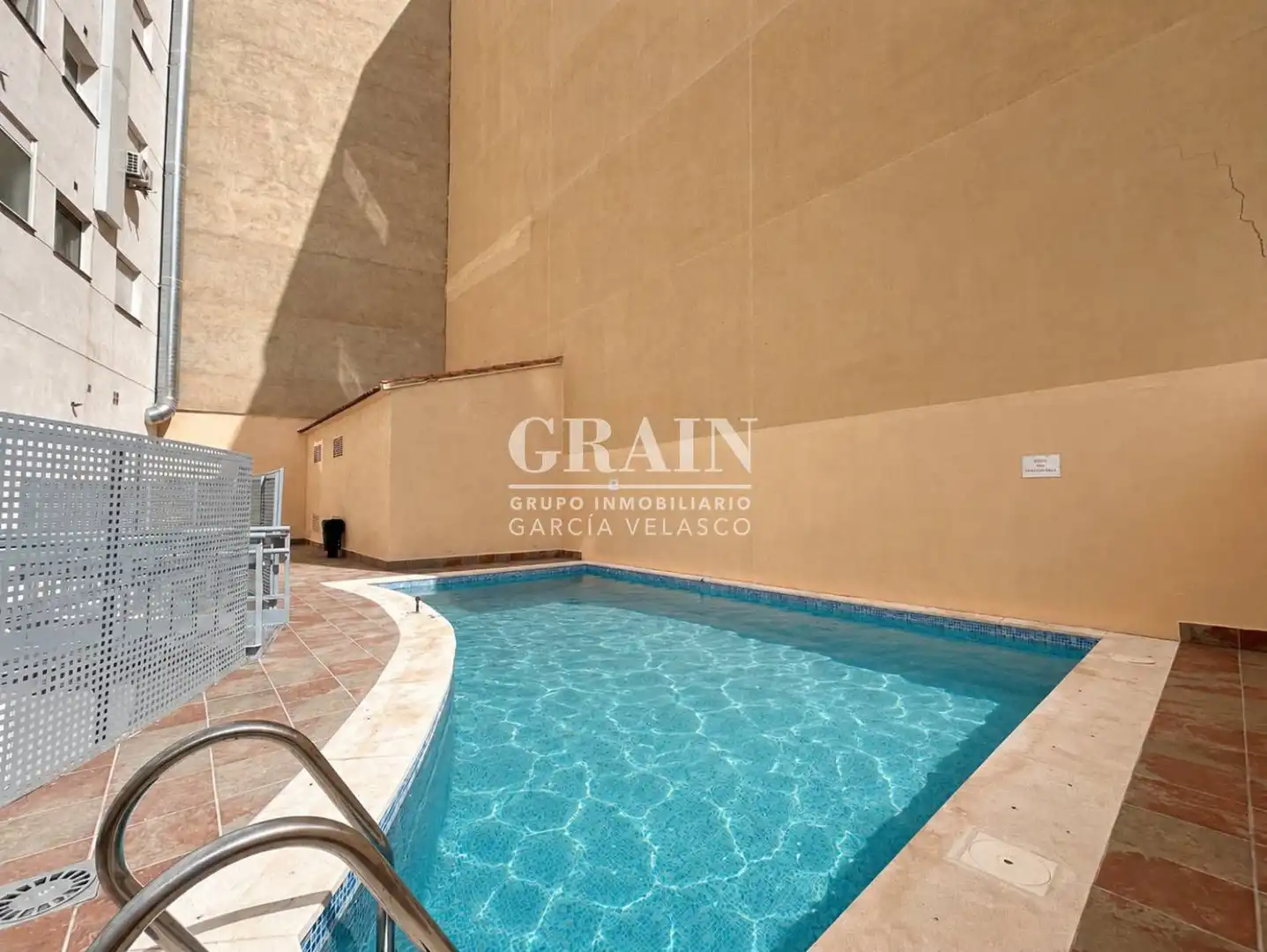 Piscina de Apartament en venda en Albacete amb Calefacció, Traster i Piscina