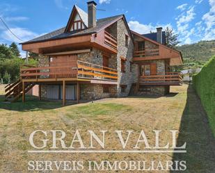 Casa adosada en venda a Fontanals de Cerdanya