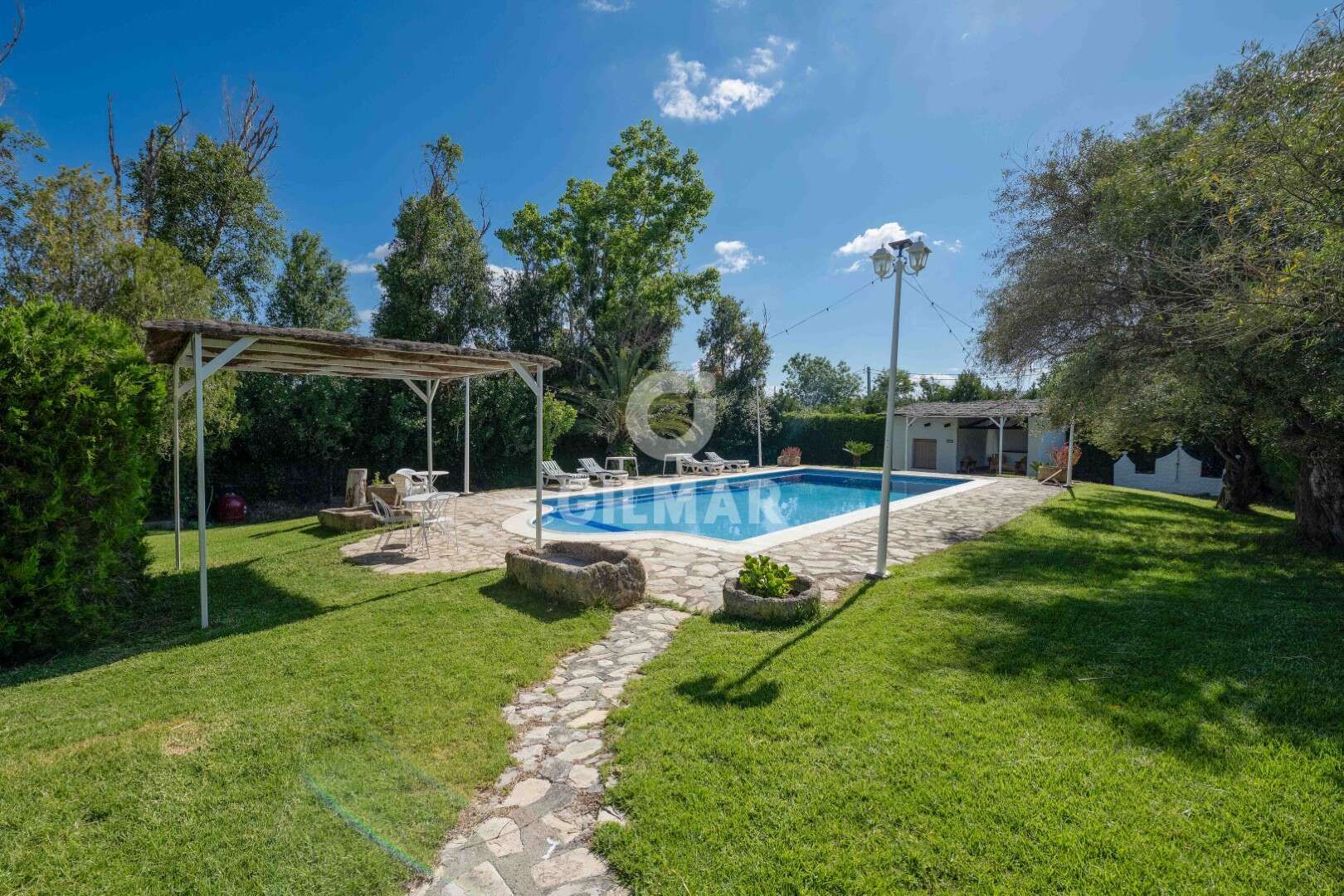 Jardí de Casa o xalet en venda en Villamartín amb Calefacció, Jardí privat i Piscina