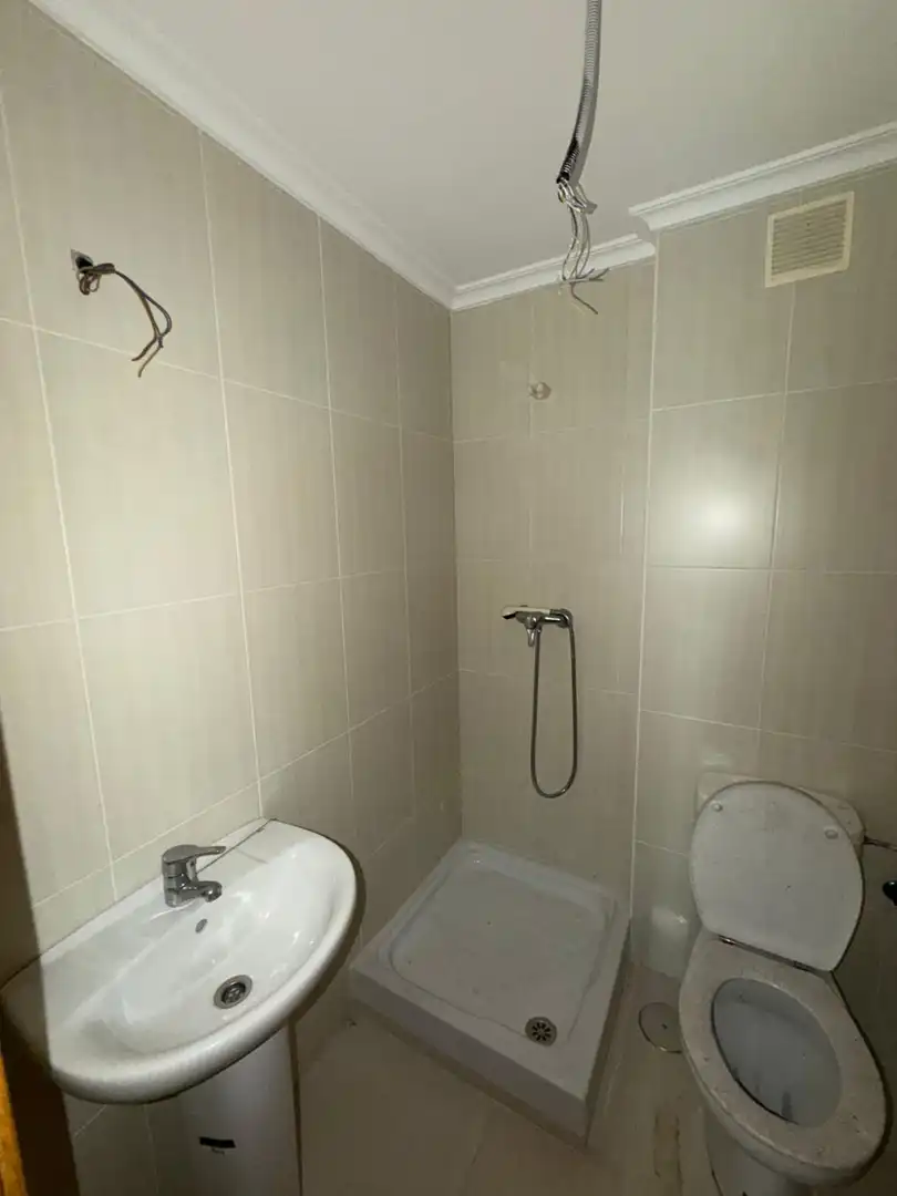 Baño de Piso en venta en Meruelo con Calefacción, Terraza y Piscina comunitaria