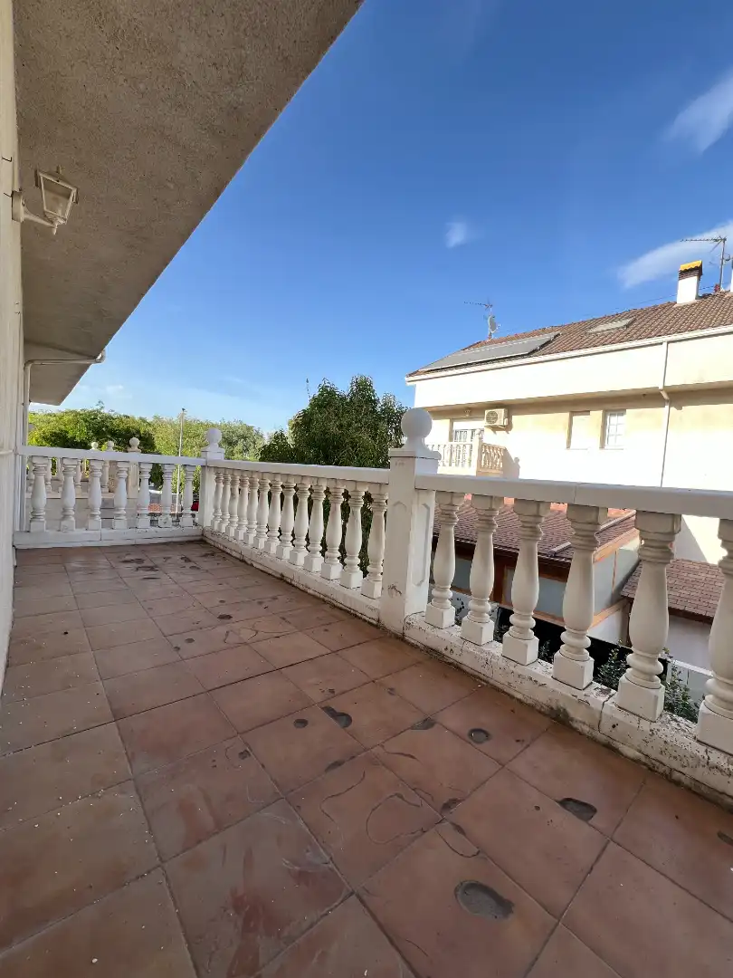 Adosado con piscina en venta en Calle de los Girasoles, imagen 22