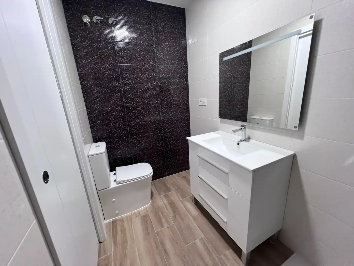 Baño de Piso en venta en Petrer con Aire acondicionado y Parquet