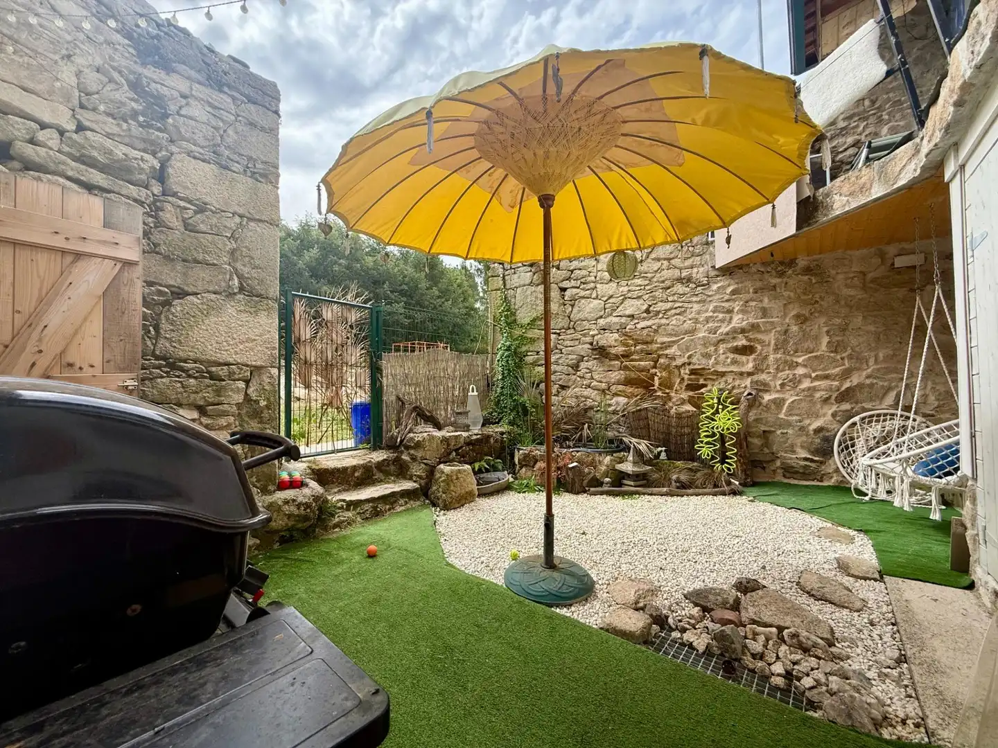 Terraza de Casa o chalet en venta en Sober con Jardín privado, Piscina y Amueblado