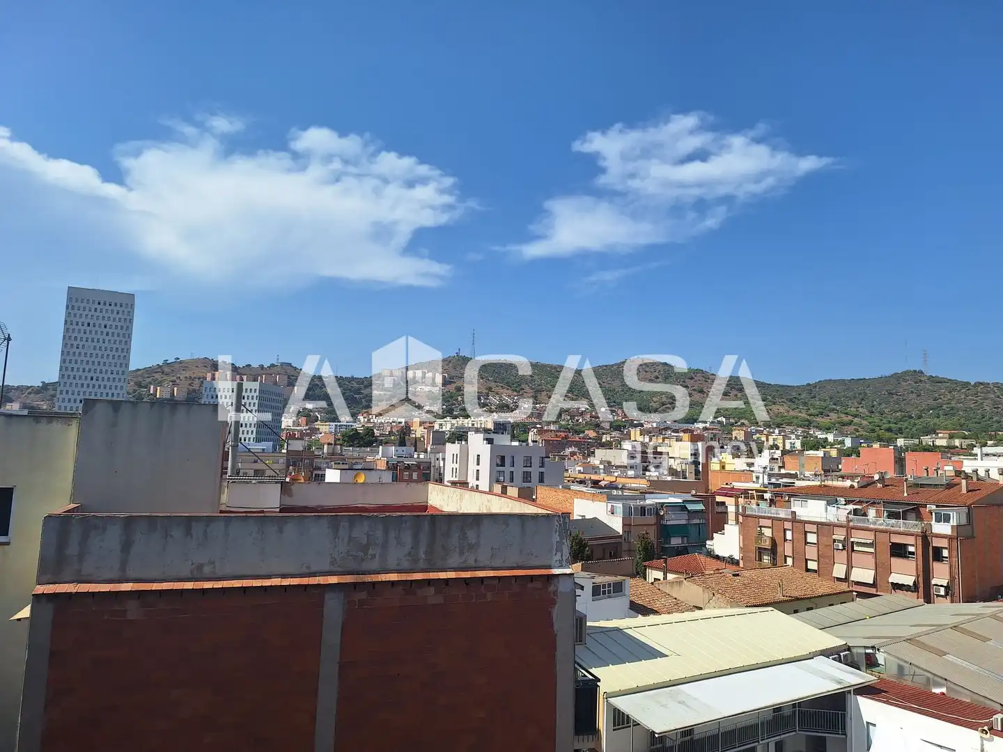 Terrace of Attic for sale in Santa Coloma de Gramenet  with Balcony