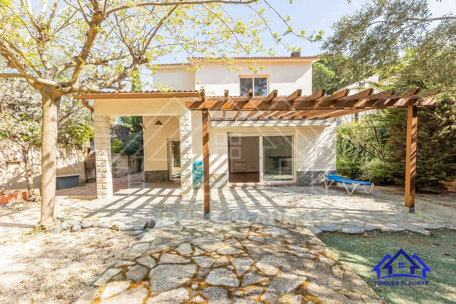 Garden of House or chalet for sale in Arenys de Munt  with Air Conditioner