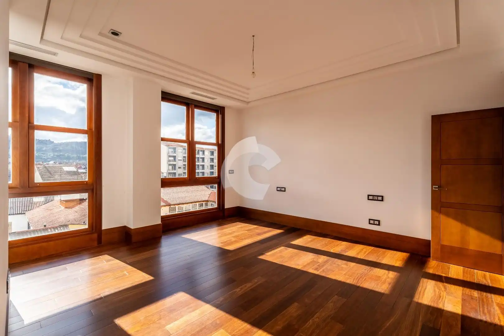Living room of Flat for sale in Ourense Capital   with Heating, Parquet flooring and Storage room