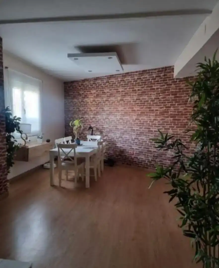 Esszimmer von Wohnung zur Miete in Casariche