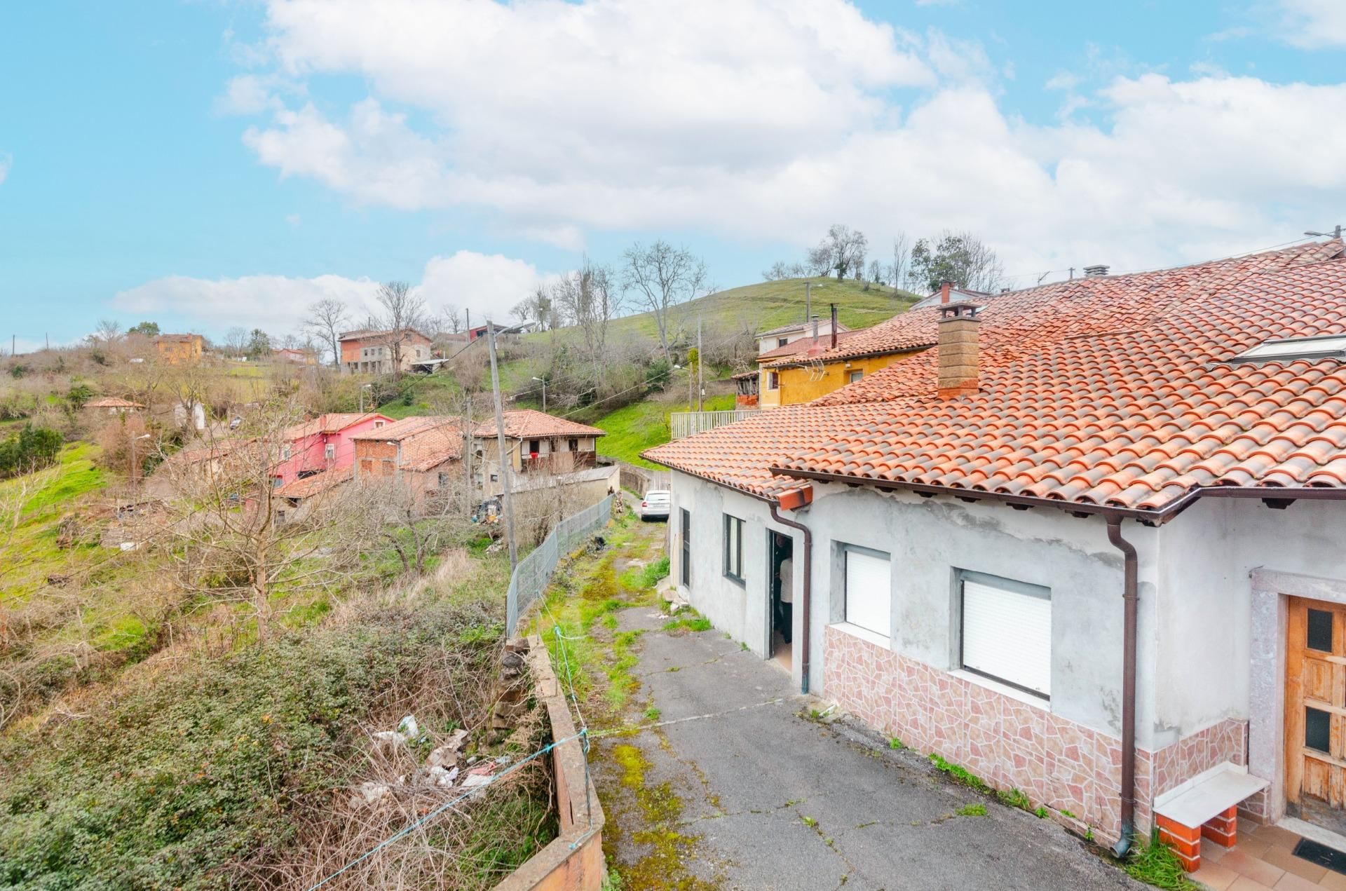 Exterior view of House or chalet for sale in Bimenes  with Heating, Private garden and Storage room