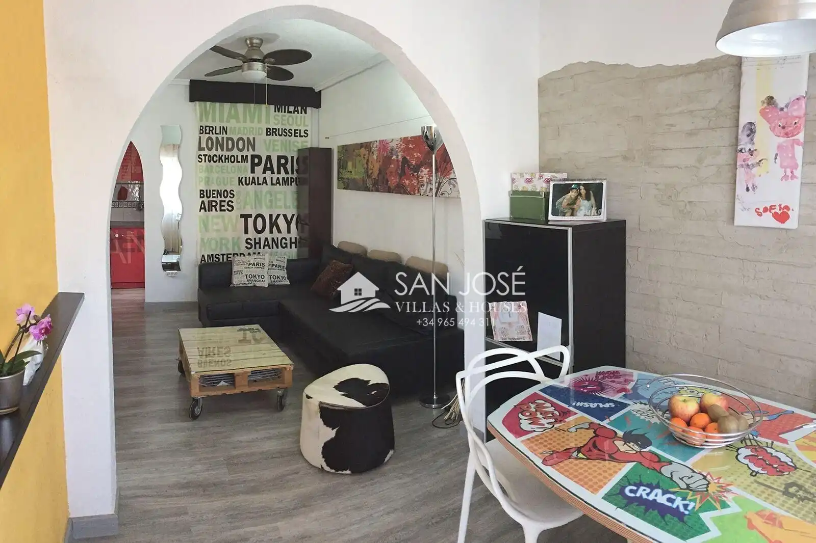 Sala d'estar de Casa adosada en venda en Monforte del Cid amb Aire condicionat, Calefacció i Jardí privat