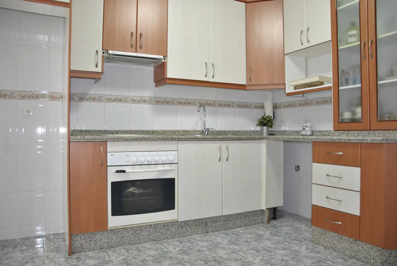 Kitchen of Flat for sale in Coria  with Air Conditioner, Heating and Terrace