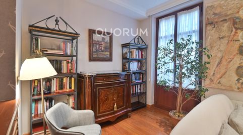Foto 5 von Wohnung zum Verkauf in Calle de Heros, Ensanche - Moyua - Diputación, Bilbao