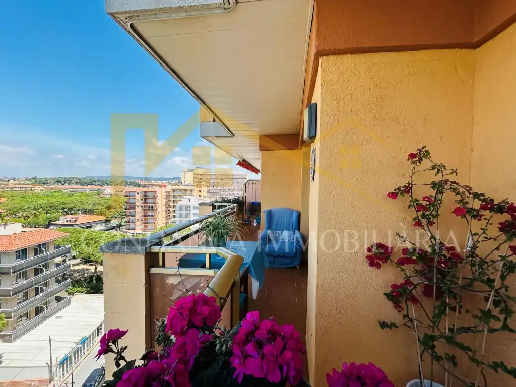 Terrasse von Wohnung zum Verkauf in Blanes mit Schwimmbad